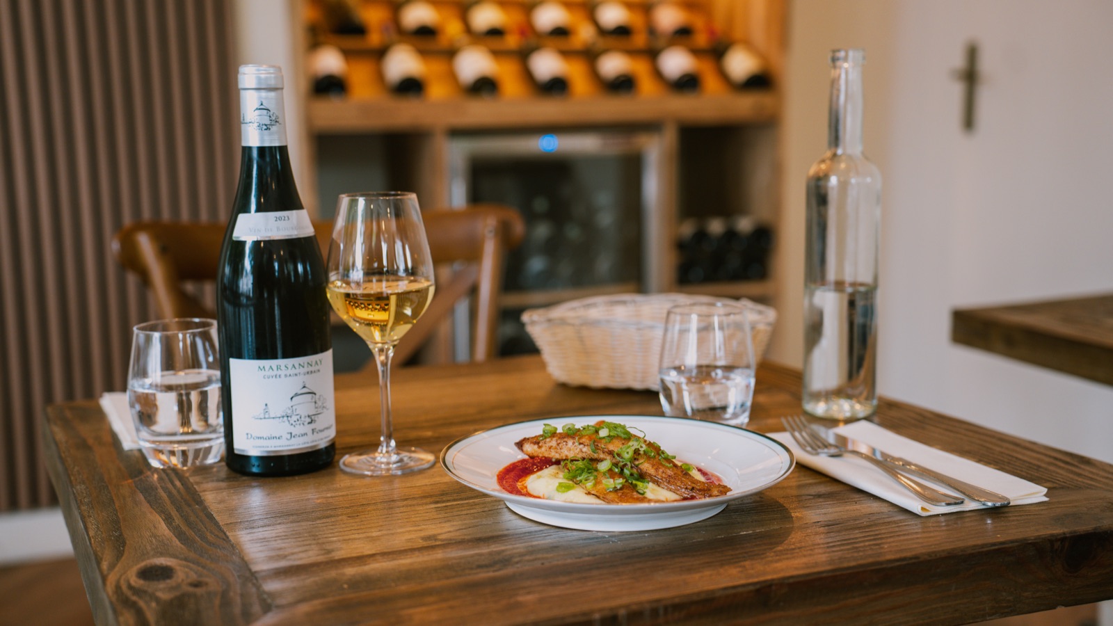 Filet de poisson, purée et Marsannay Domaine Jean Fournier
